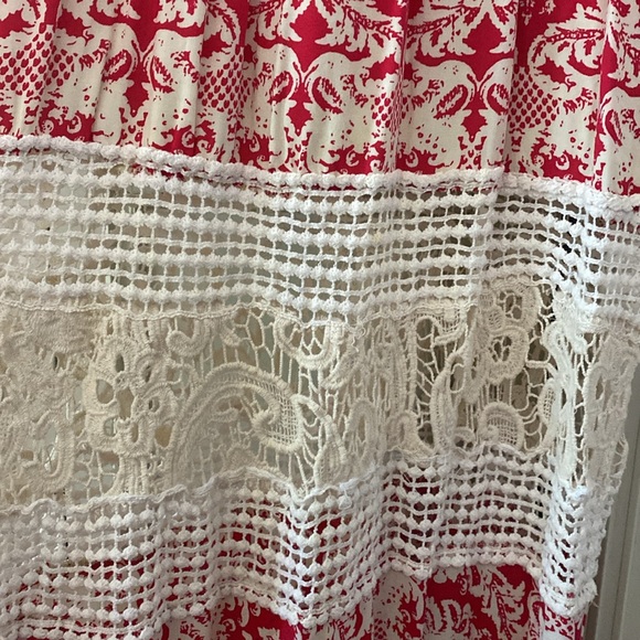 Sunday in Brooklyn Dress - Picture 4 of 5